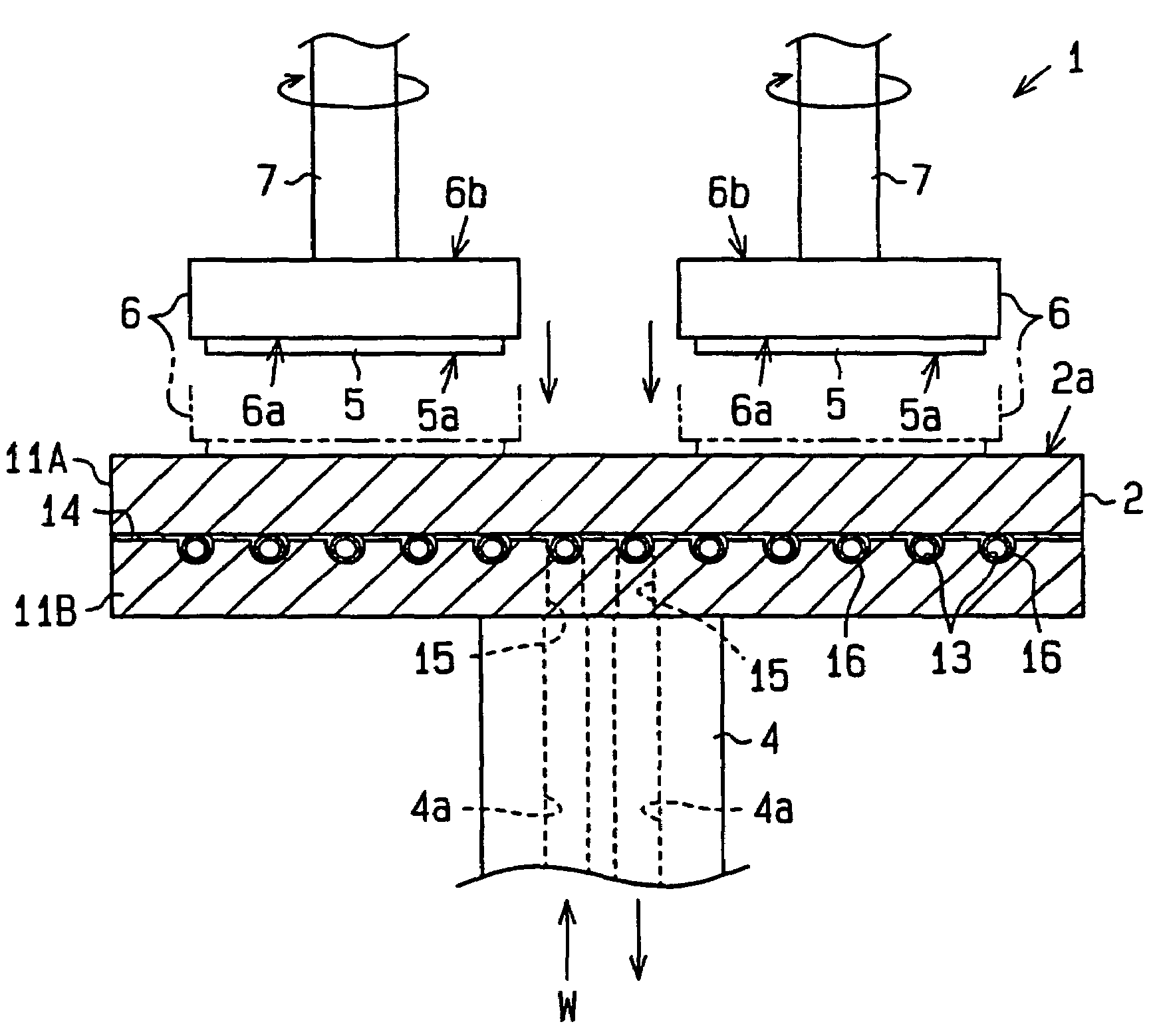 Table of wafer polishing apparatus, method for polishing semiconductor wafer, and method for manufacturing semiconductor wafer