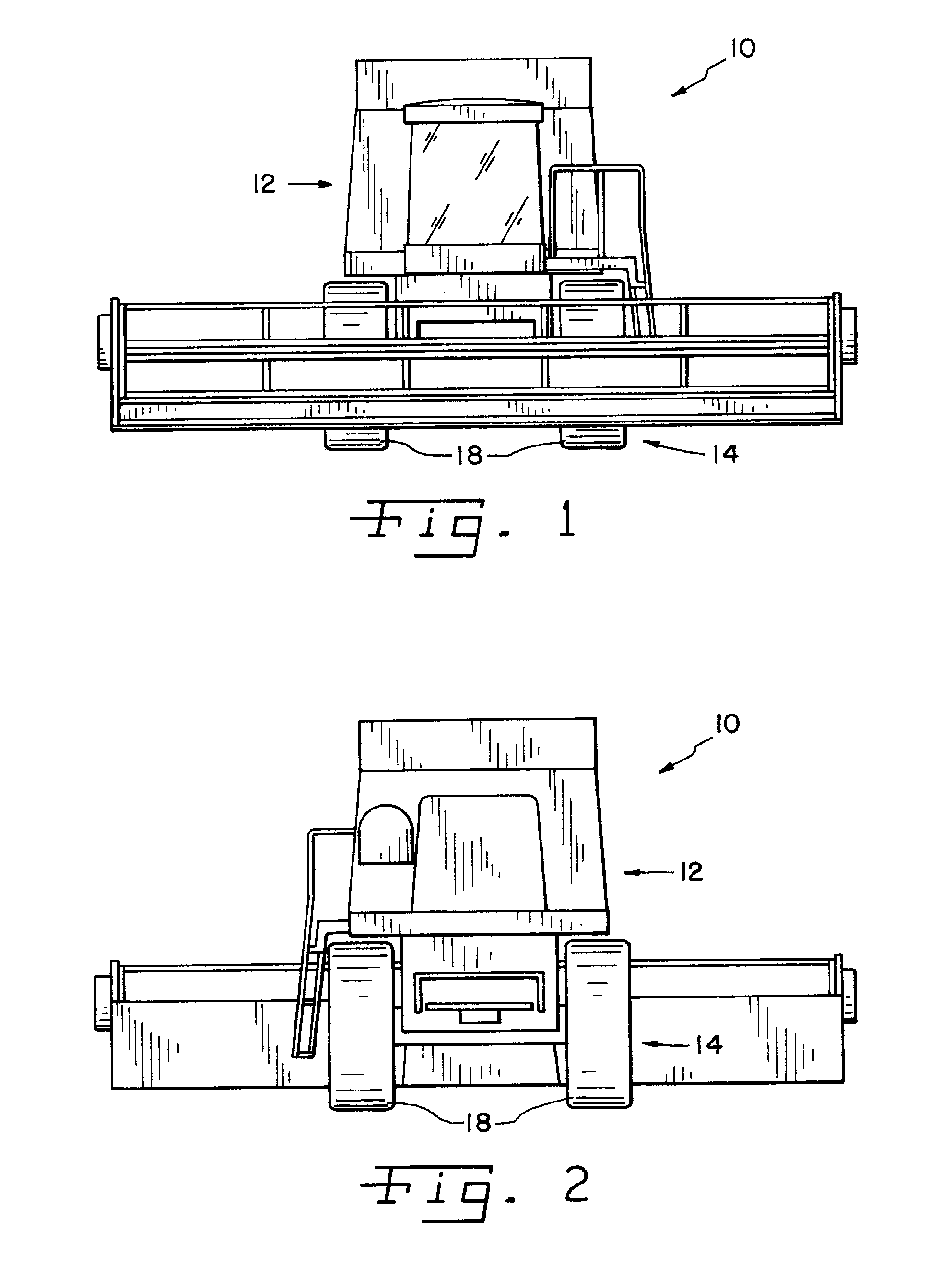 Device and method for reducing tire wear on an agricultural vehicle