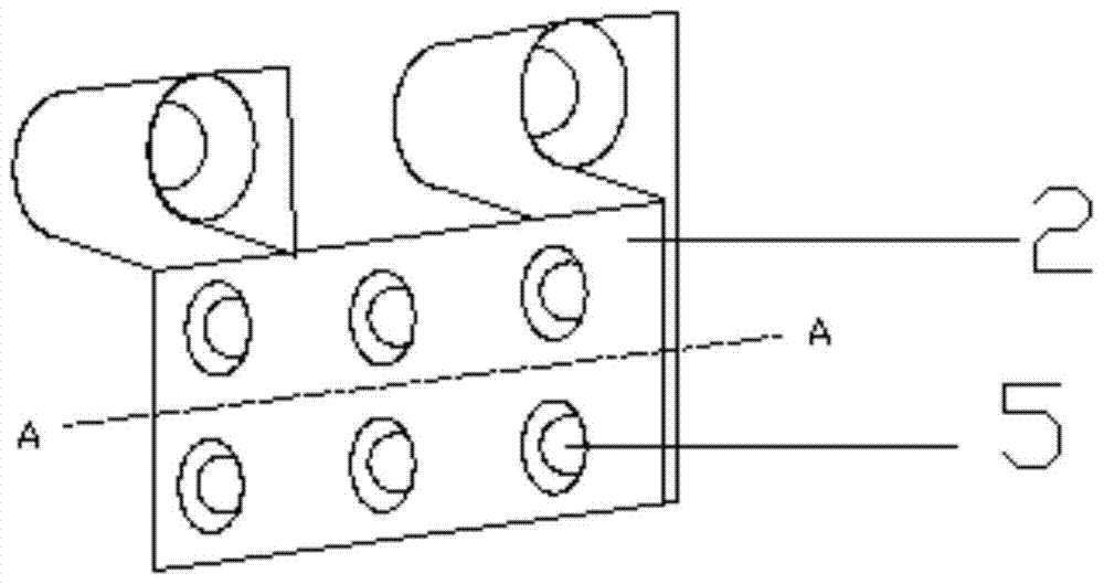 A high temperature resistant ablation carbon/silicon carbide composite fixed hinge and its preparation method