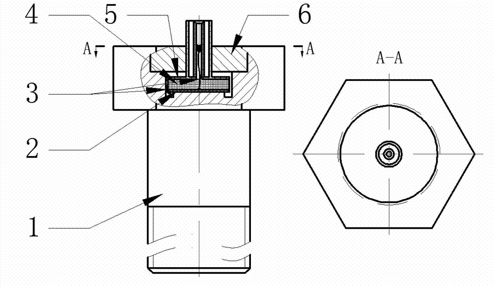 Bolt with tensile stress and defect self-testing functions