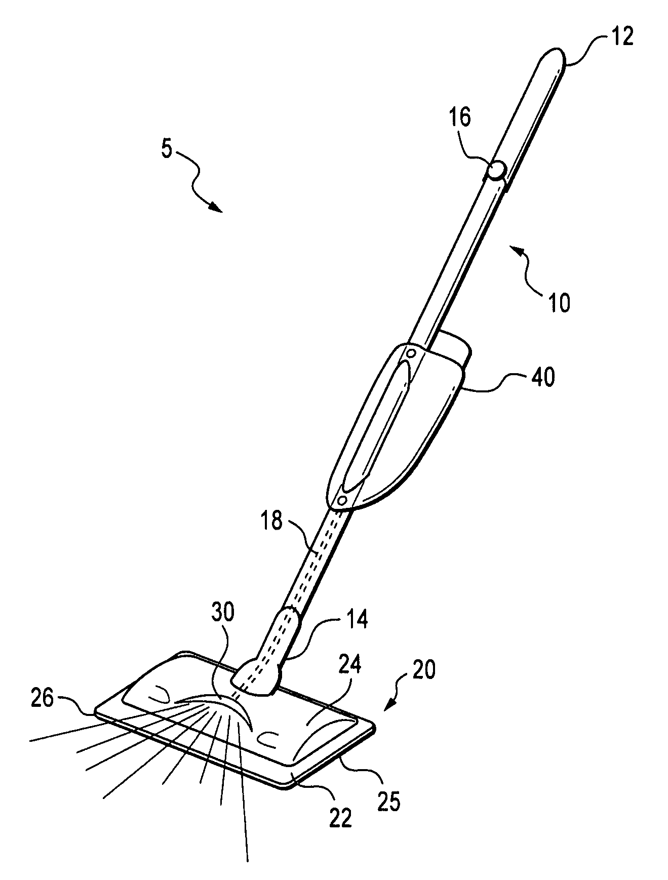 Cleaning device having heated cleaning solution