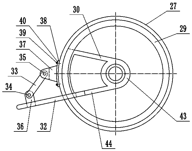 Double-roller-type yarn twisting device