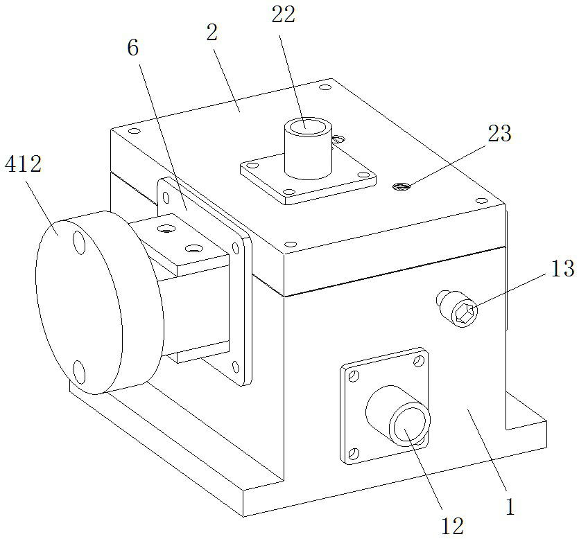 An electrolytic machining tool for flexible parts