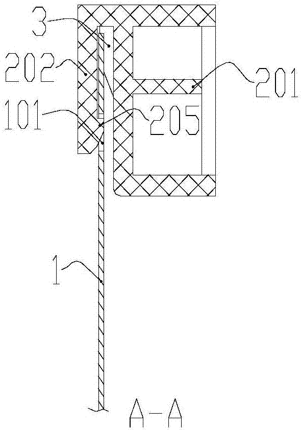 Self-tightening clamping connection structure and dish washer