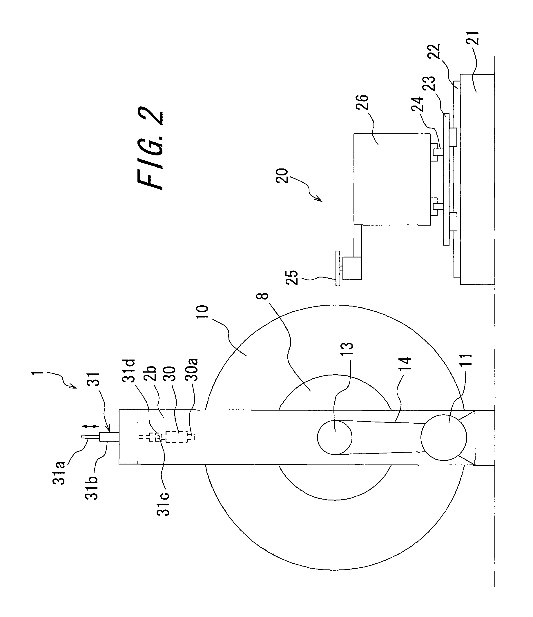 Method of producing retread tire and grinding apparatus for used tire