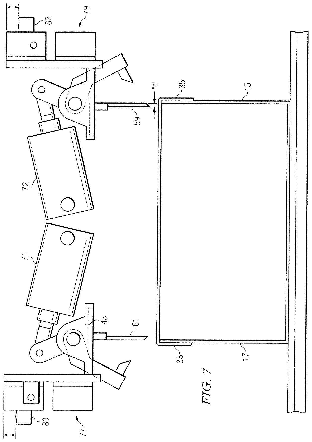 Packaging apparatus and method