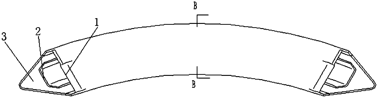 Device for vacuum heat correction of profile of titanium alloy welded component and method of device