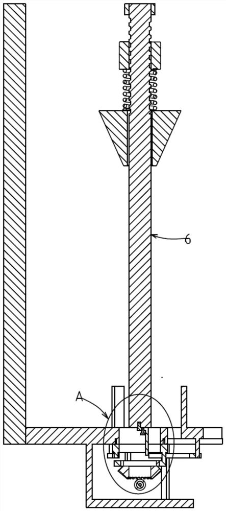 Extraction device of alumite and gilding press comprising extraction device