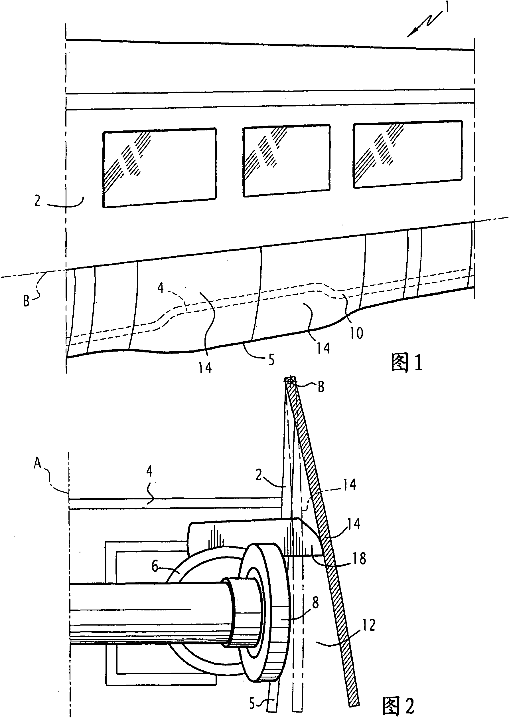 Railway vehicle body with pivotable panels