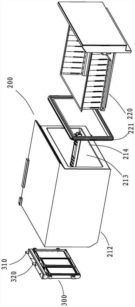 Fresh-keeping device and refrigerator