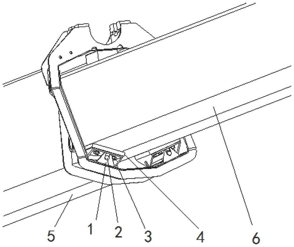 Automatic adjusting sliding block and arm support with automatic adjusting sliding block