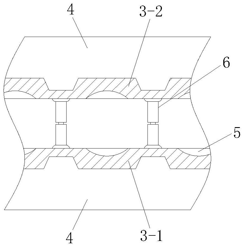Bearing retainer convenient to disassemble and assemble