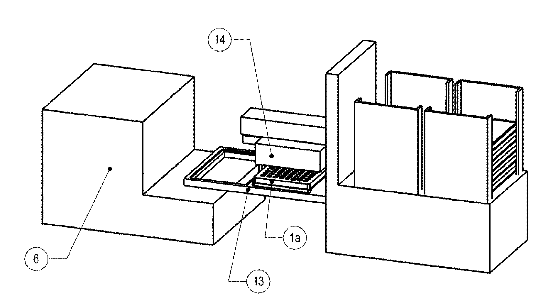 Microplate stacker for plates with lids