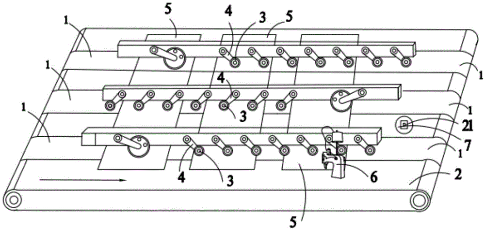 Stitching mechanism having piece counting function and used for woven bag stitching procedure