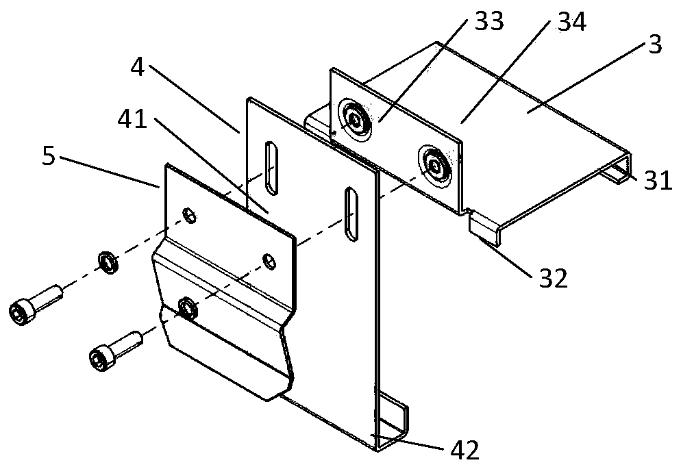 Mounting structure of decoration side plate and escalator or automatic sidewalk