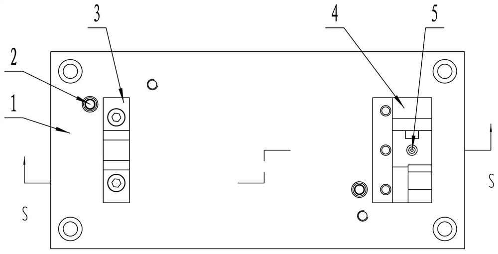 Elastic pin press-fitting base