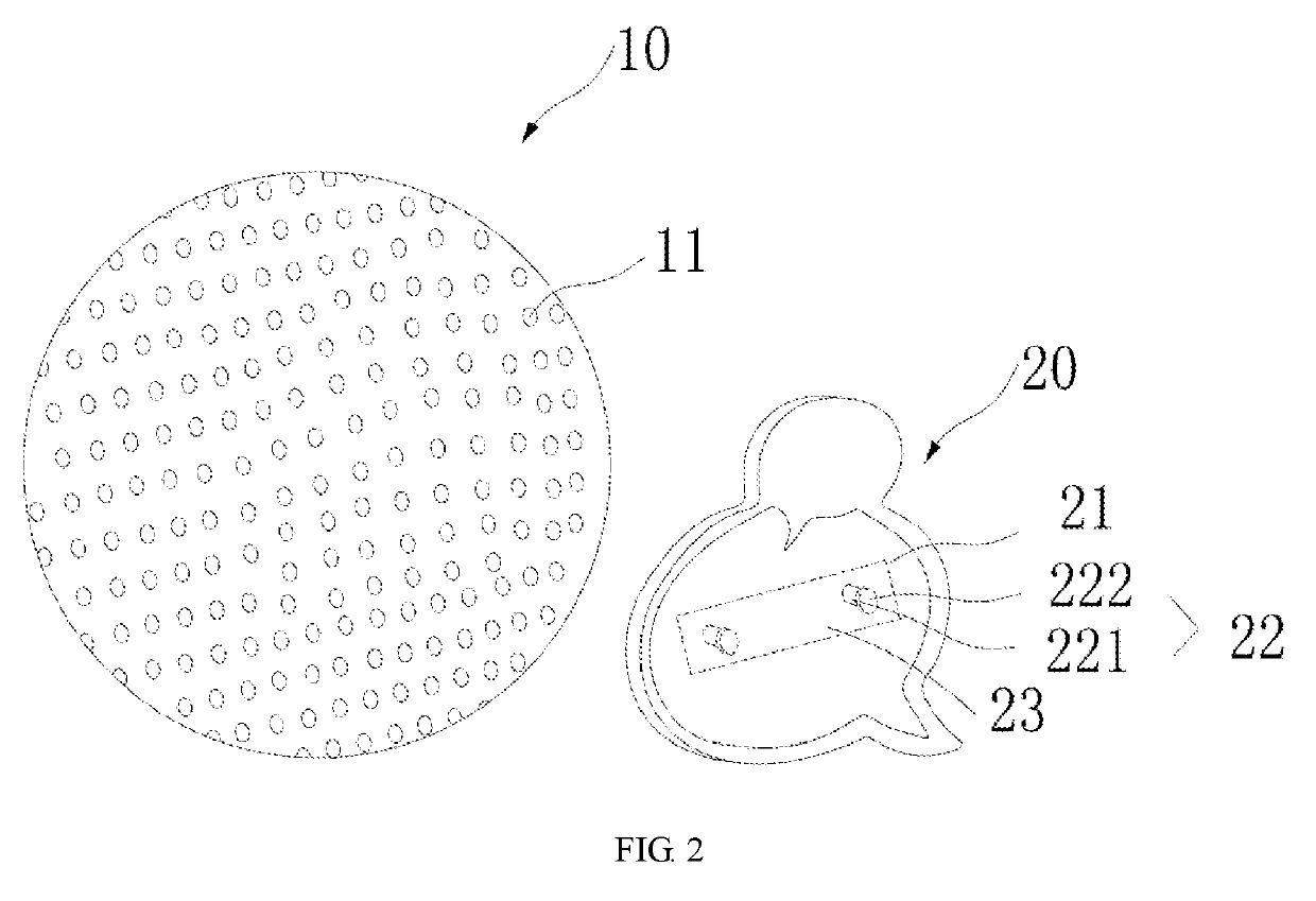 Holey bag with detachable decoration