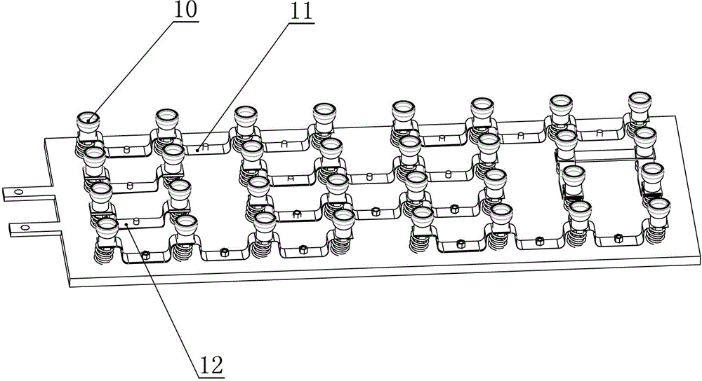 Lithium ion battery pack capable of converting series-parallel connection