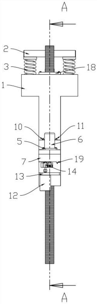 Blade tip automatic hoisting release device of fixed pitch wind generating set