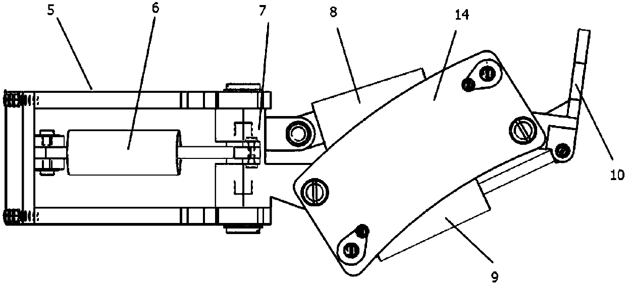 Macro-micro-mechanical arm used for underwater robot