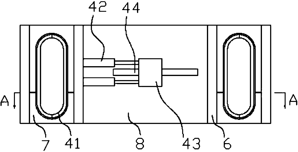 Air bag automatic shoe cover machine capable of implementing continuous wearing