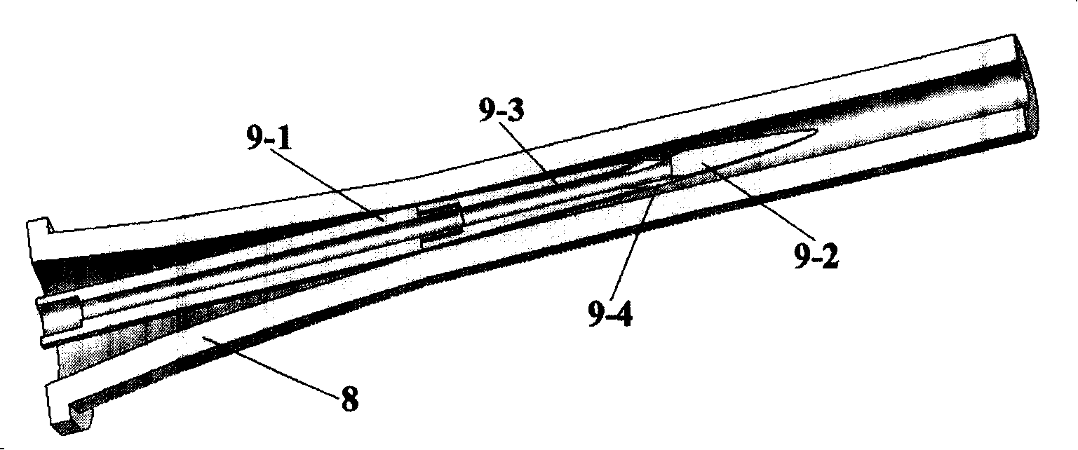 Cold air powered spraying method and device