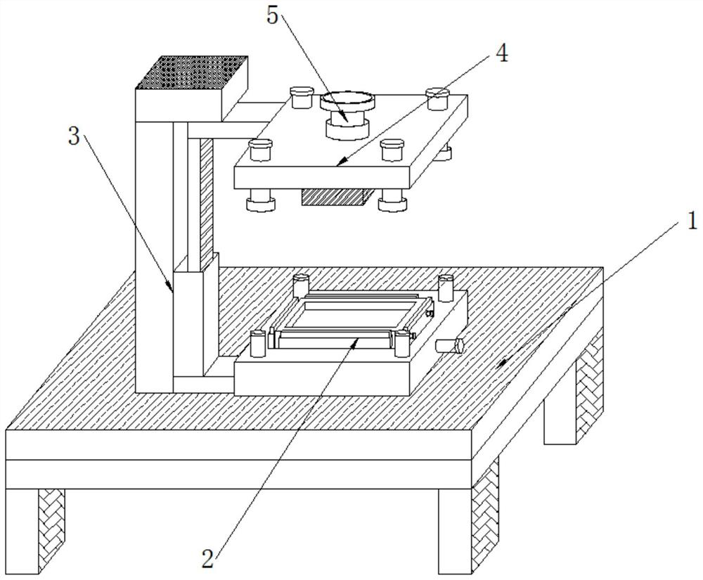 An intelligent injection mold for reducing bubbles