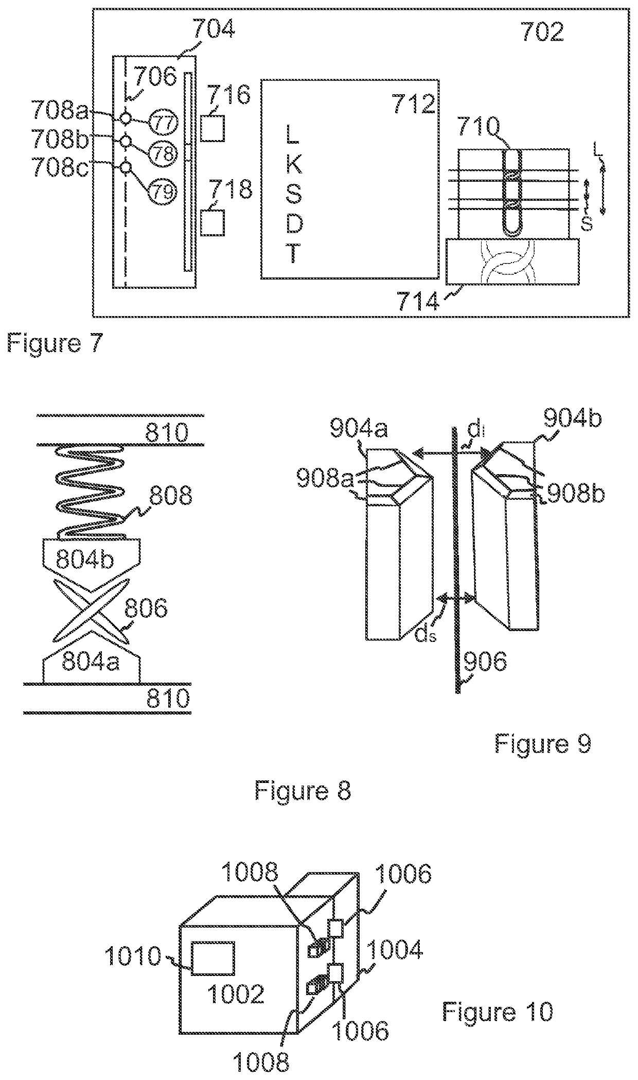 Arrangement and a method for inspecting the condition of a chain