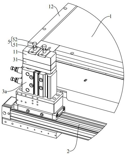 Pressing device and optical detection equipment