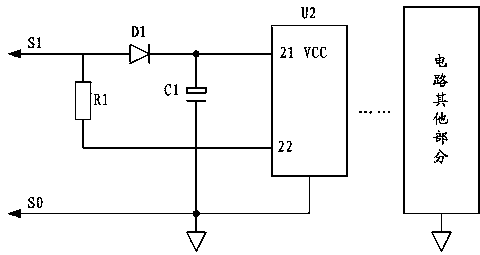 Communication circuit between active equipment and inactive equipment as well as lock