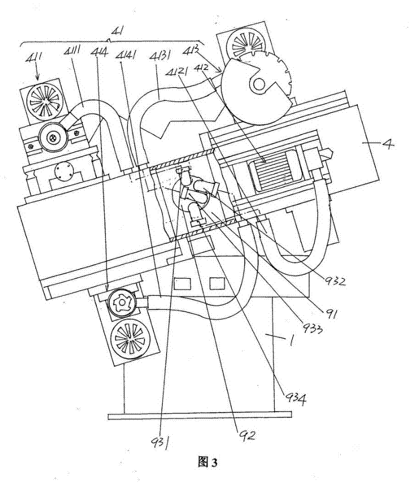 Controllable multi-channel chip removal mechanism for multi-station CNC machine tools