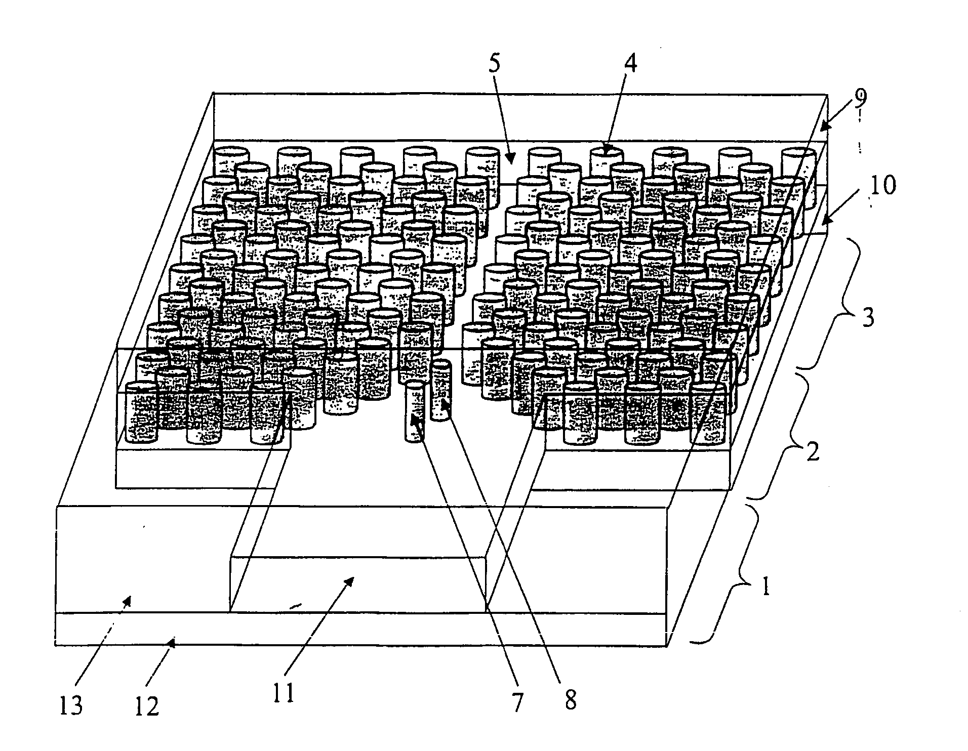 Coupling system between dielectric optical guides and planar photonic crystal guides