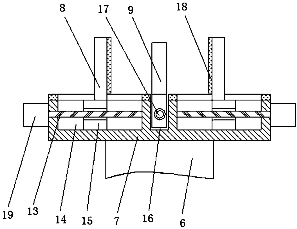 Shell cutting device with convenient cut object fixing function for production of electronic products