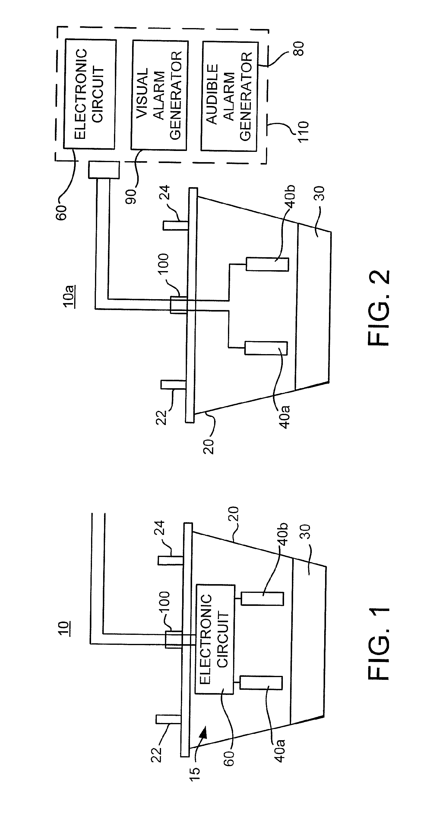 Fluid level sensor for a container of a negative pressure wound treatment system