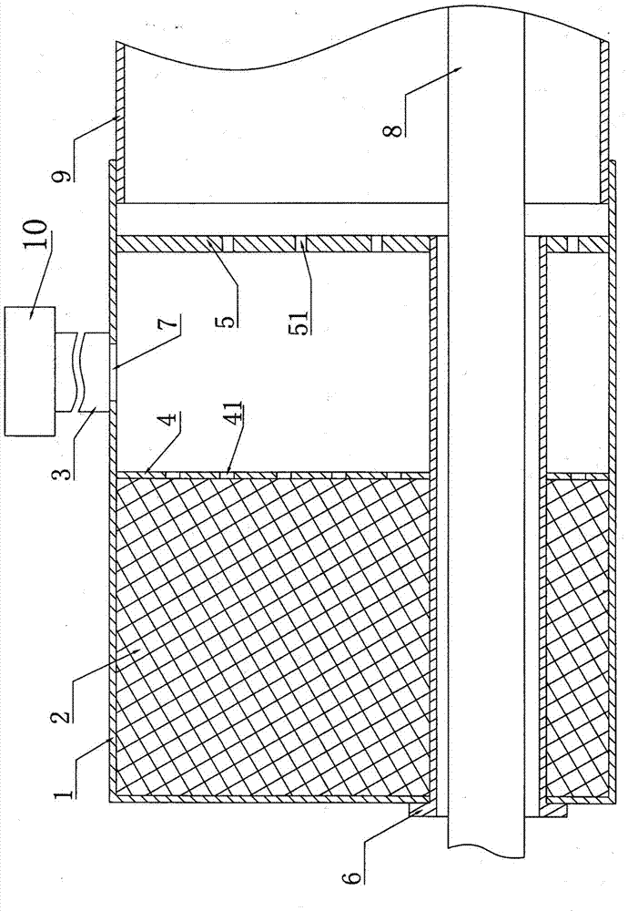 Steel pipe inner surface grinding dust removal and noise reduction device