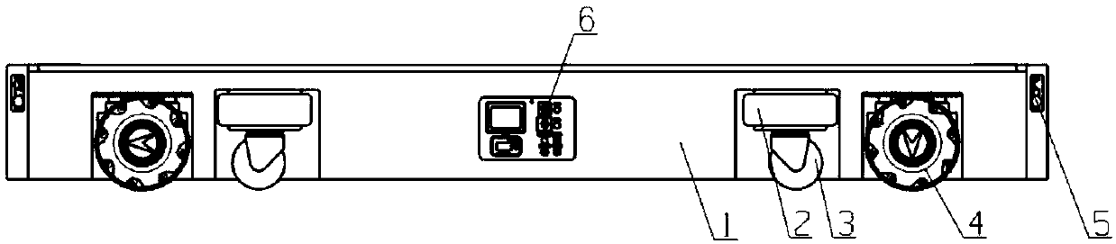 Omni-directional vehicle capable of realizing cross-track crossing and cross-track method thereof