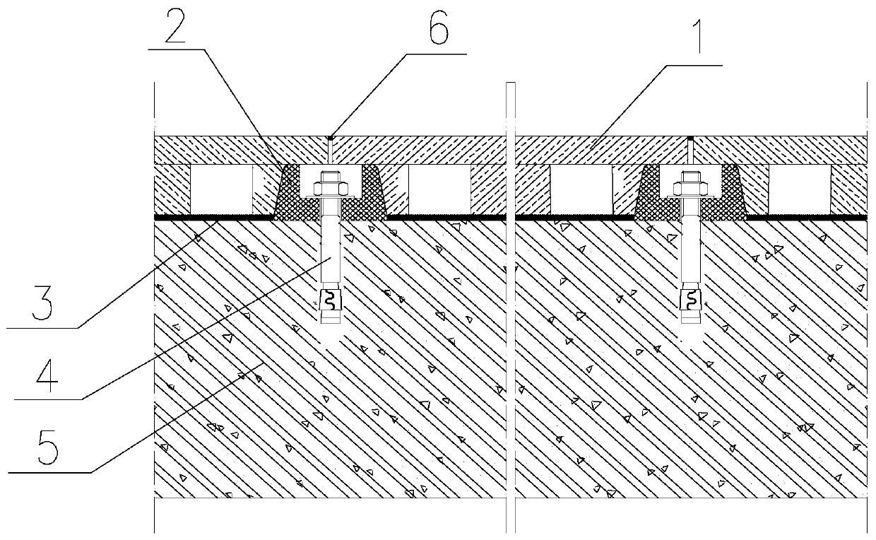 A dry splicing structure of floor tiles and its splicing method