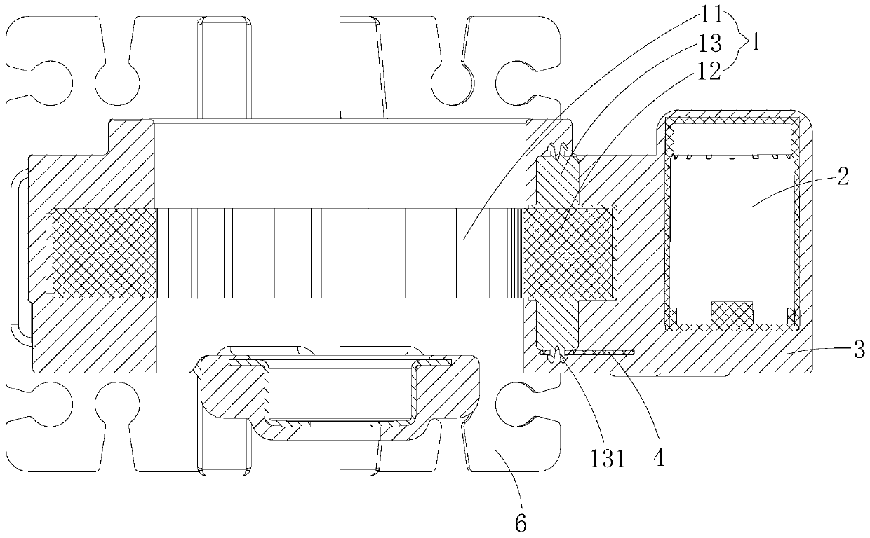 Plastic-sealed stator assembly and plastic-sealed coil motor