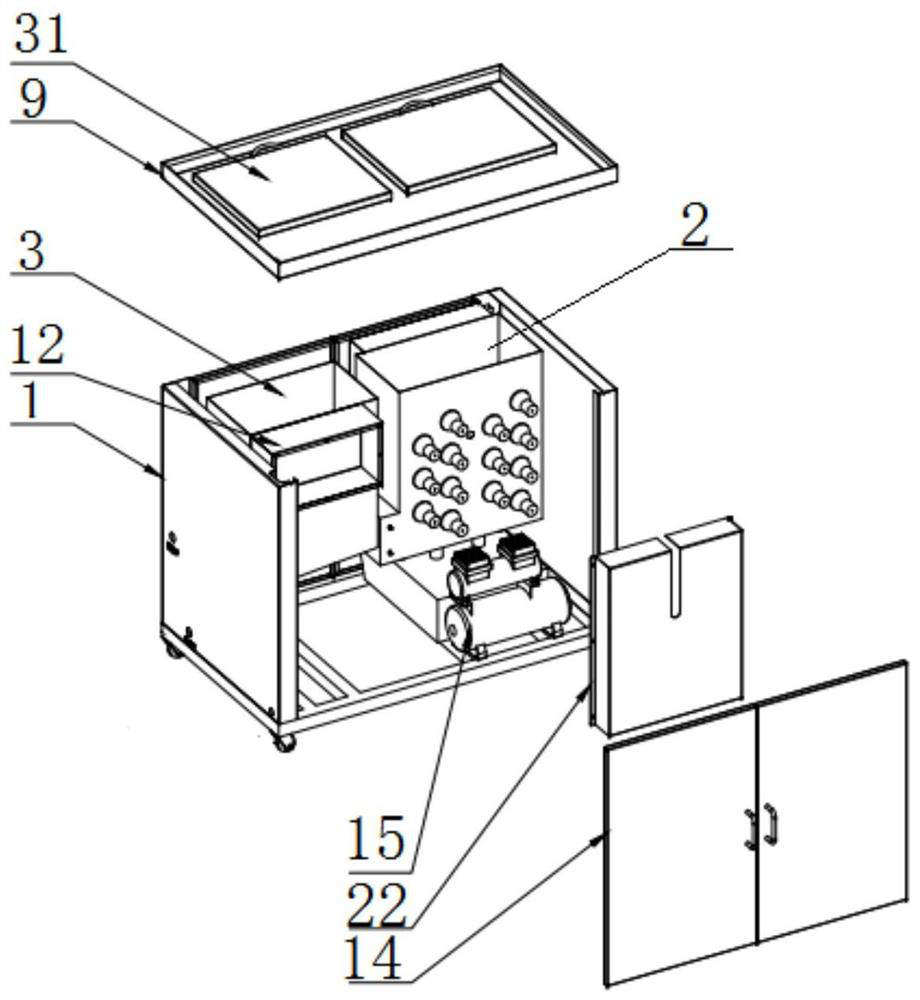 An ultrasonic cleaning device