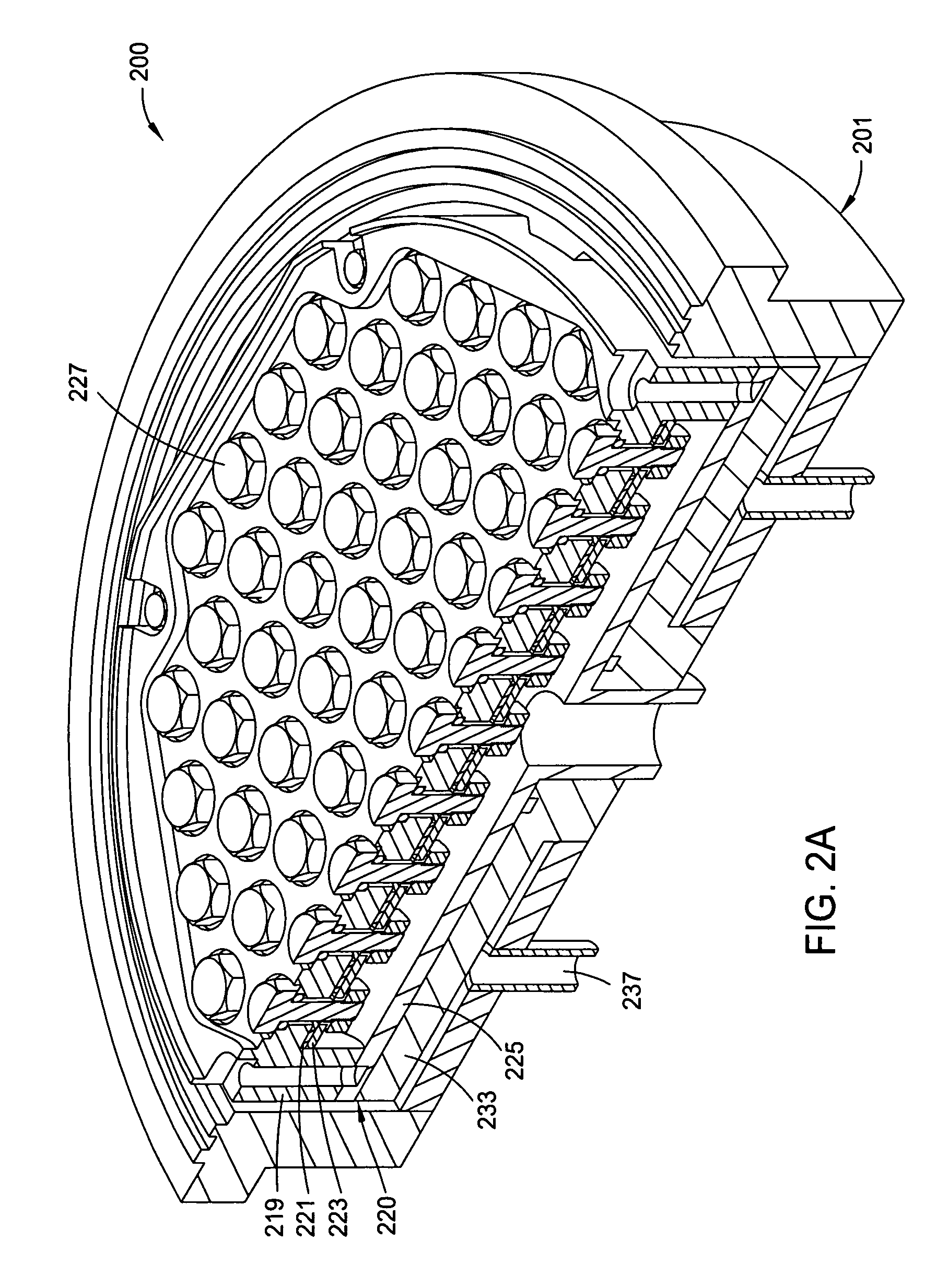 Electroplating apparatus and method based on an array of anodes