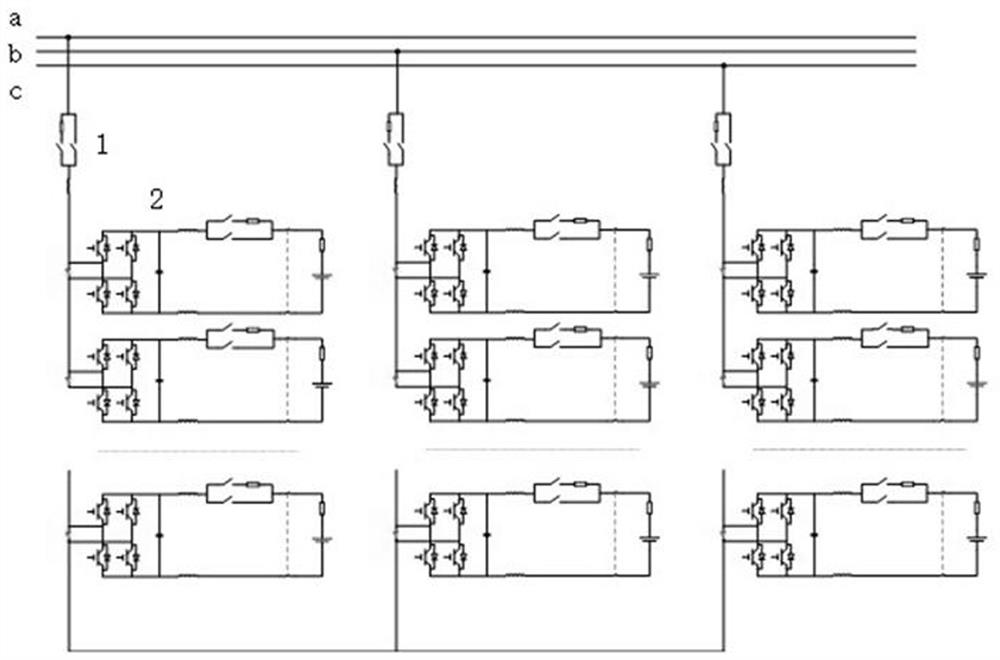 Direct hanging type energy storage converter redundancy control method and system based on port voltage state discrimination