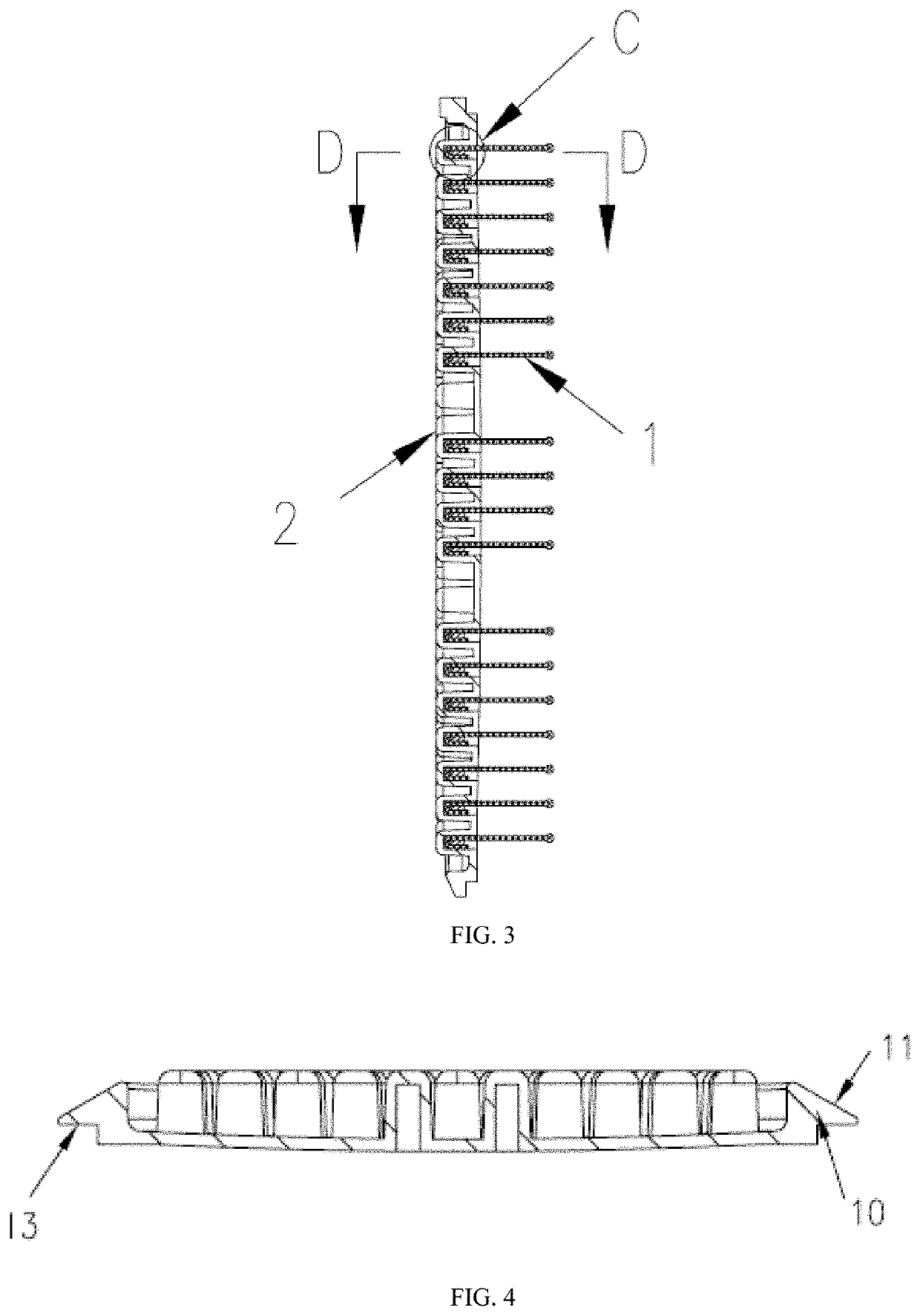 Rubber assembly, comb and method for manufacturing comb