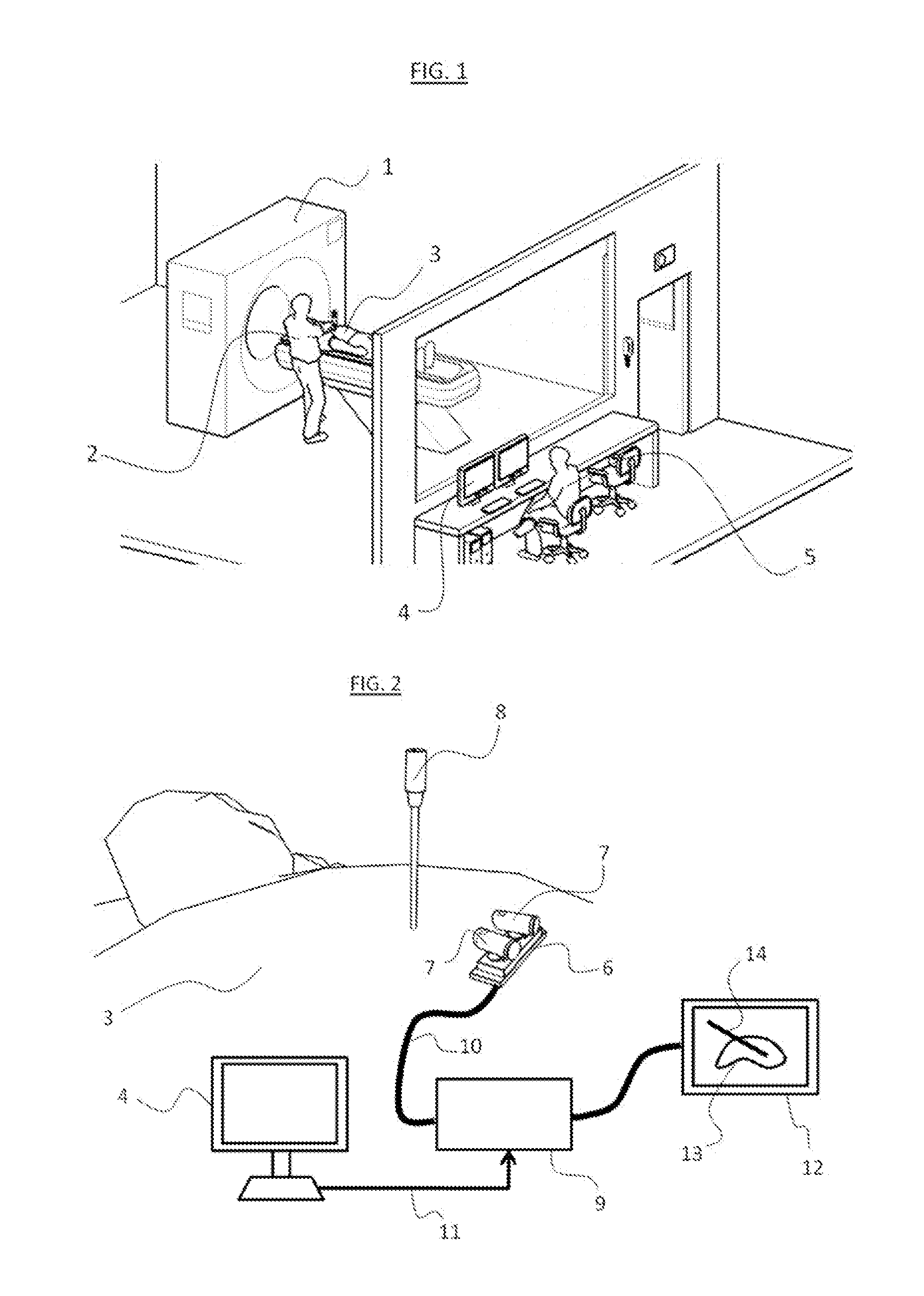 Device and method for determining the position of an instrument in relation to medical images