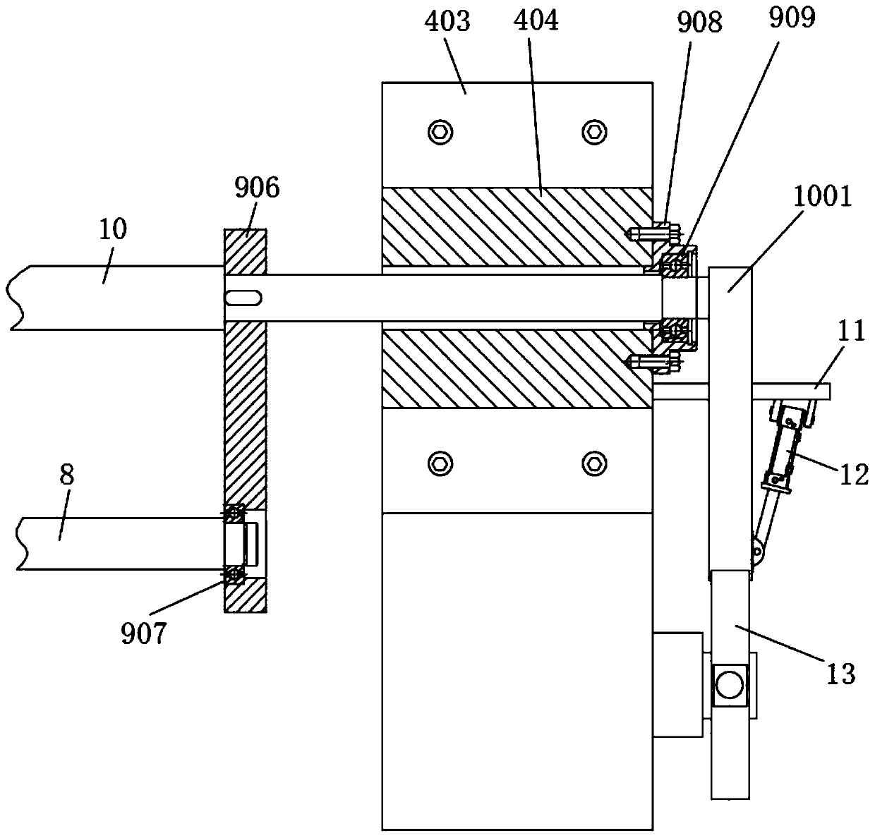 Gluing device for improving gluing uniformity