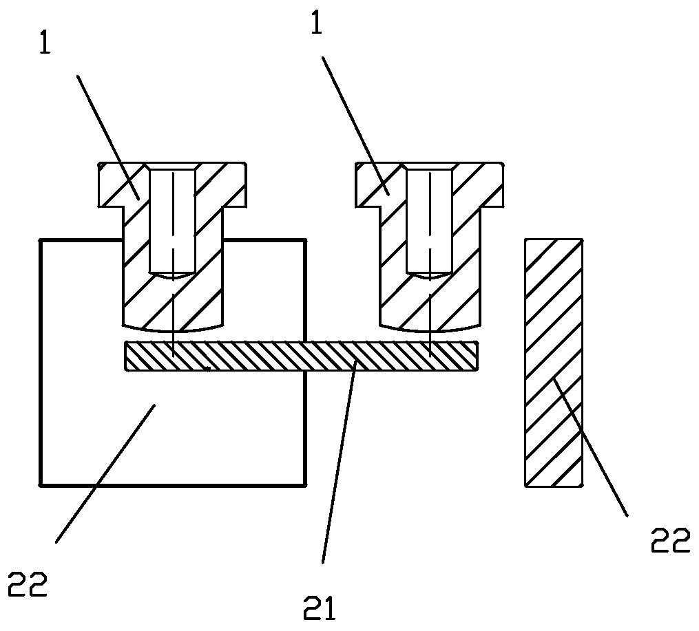 Arc extinguishing and short circuit current resisting direct-current relay