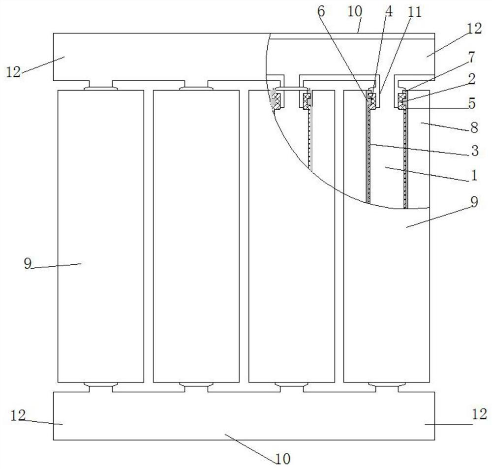 Plastic-metal composite radiator of thin-wall plastic pipe