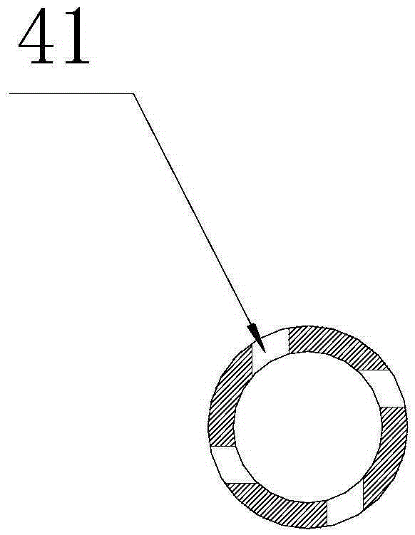 A device for increasing the fullness of combustible gas in a shock wave generating tank