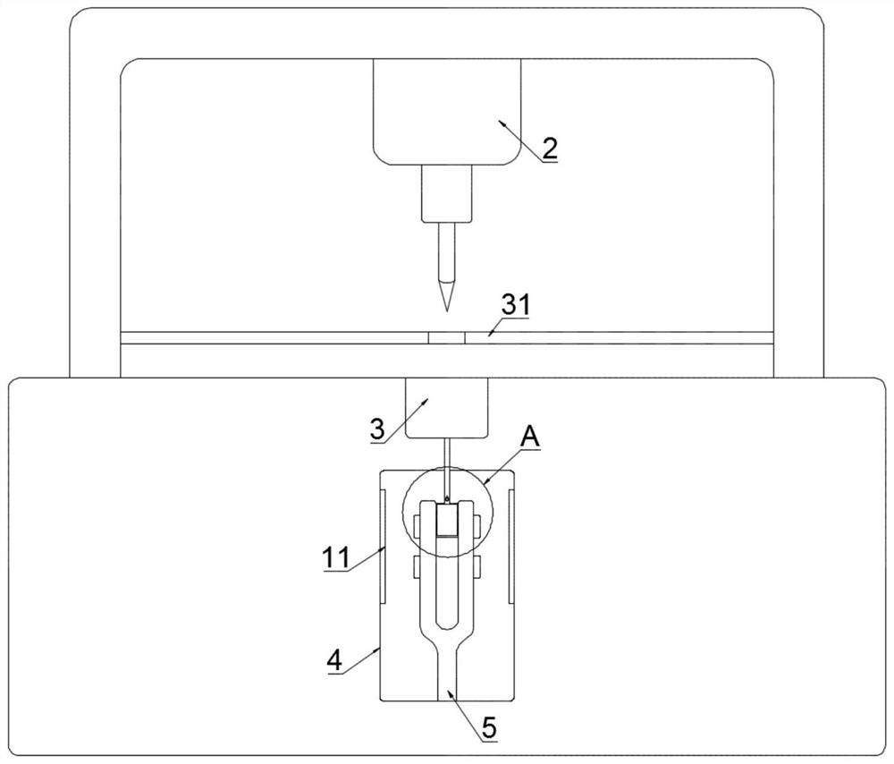 Resonance type wood plate drilling and debris removing device