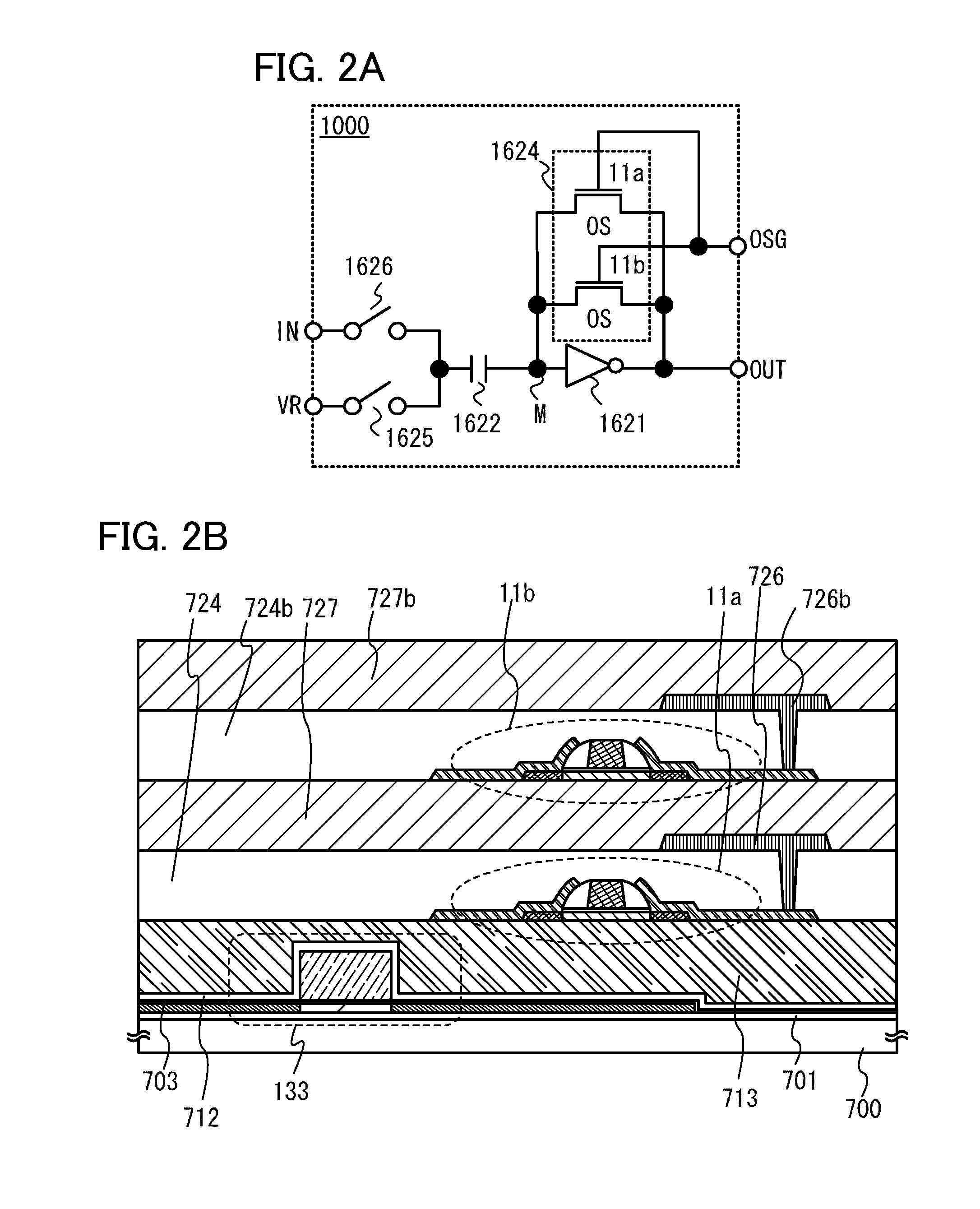 Comparator and semiconductor device including comparator