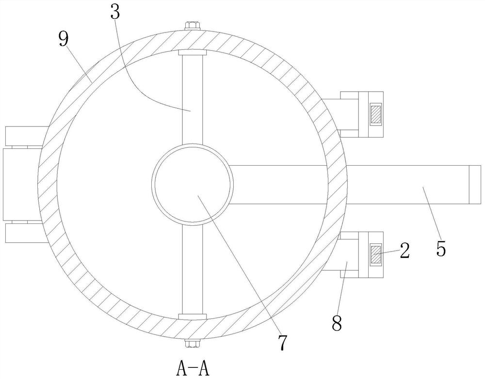 A blockage clearing mechanism applied to horizontal screw conveyor